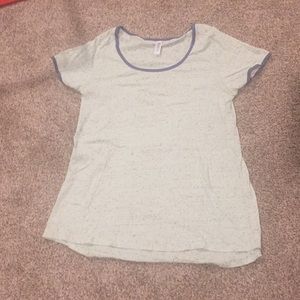 Lularoe Classic T (Fits like a 10-12). Mint + blue